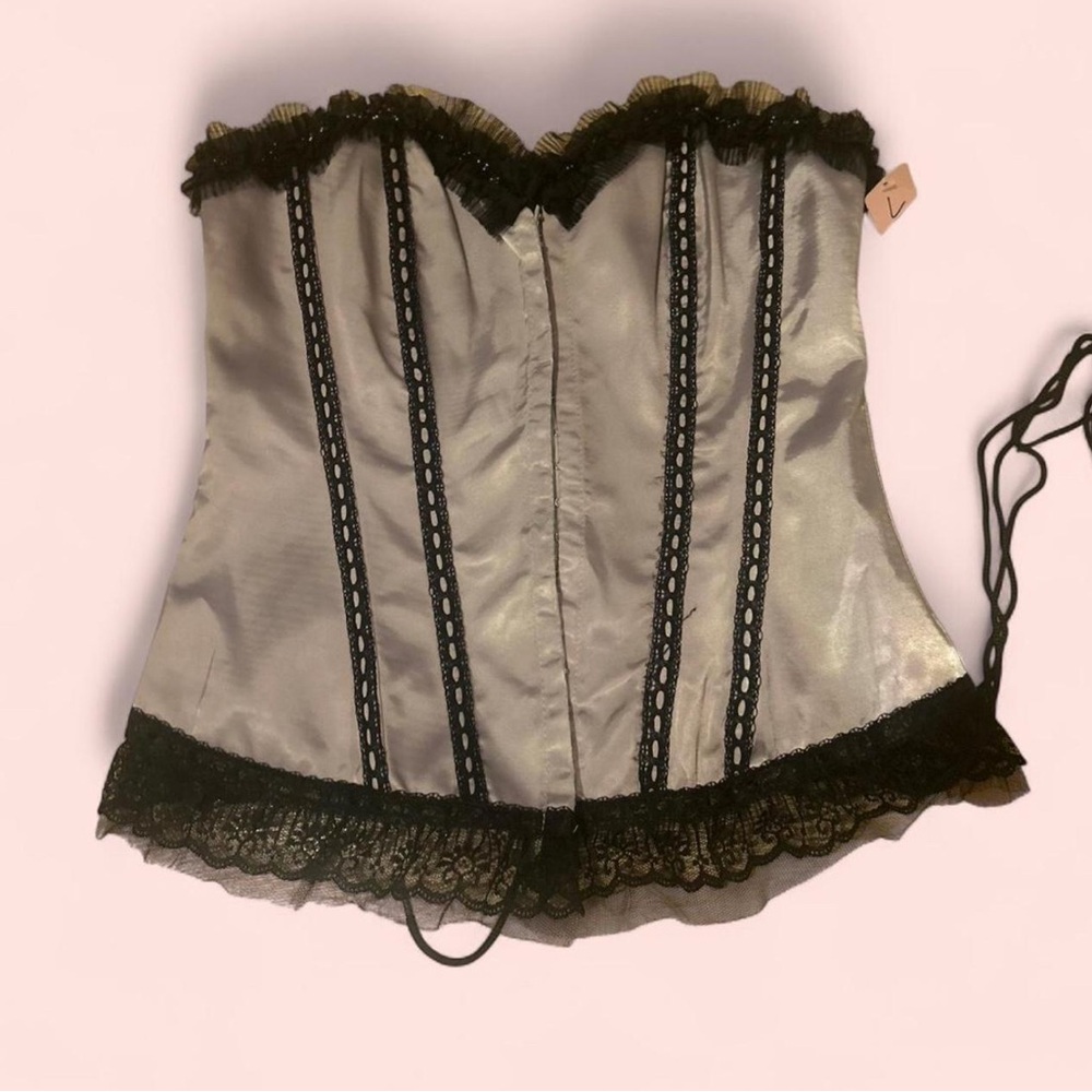 Vintage Deadstock Hearts Rob Black & Silver lace corset top🎲